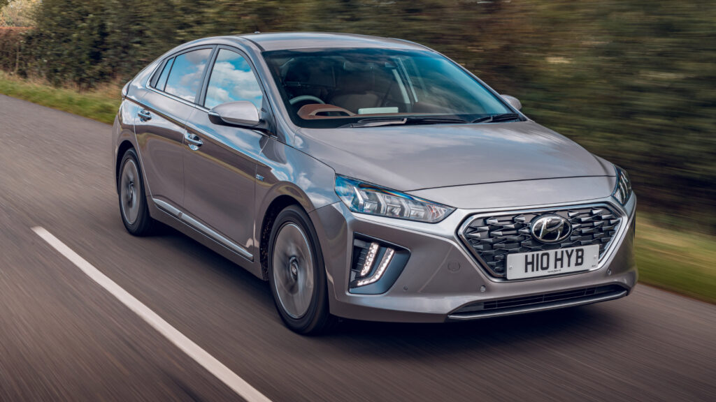 Hyundai Ioniq Hybrid review 8